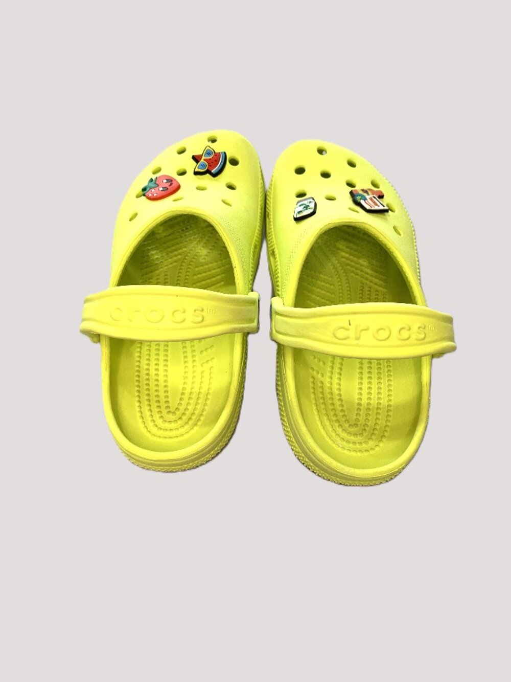 Kids/Women Crocs Clogs Yellow with 4 Jibbitz Size Women 6/Men 4 - Picture 4 of 6